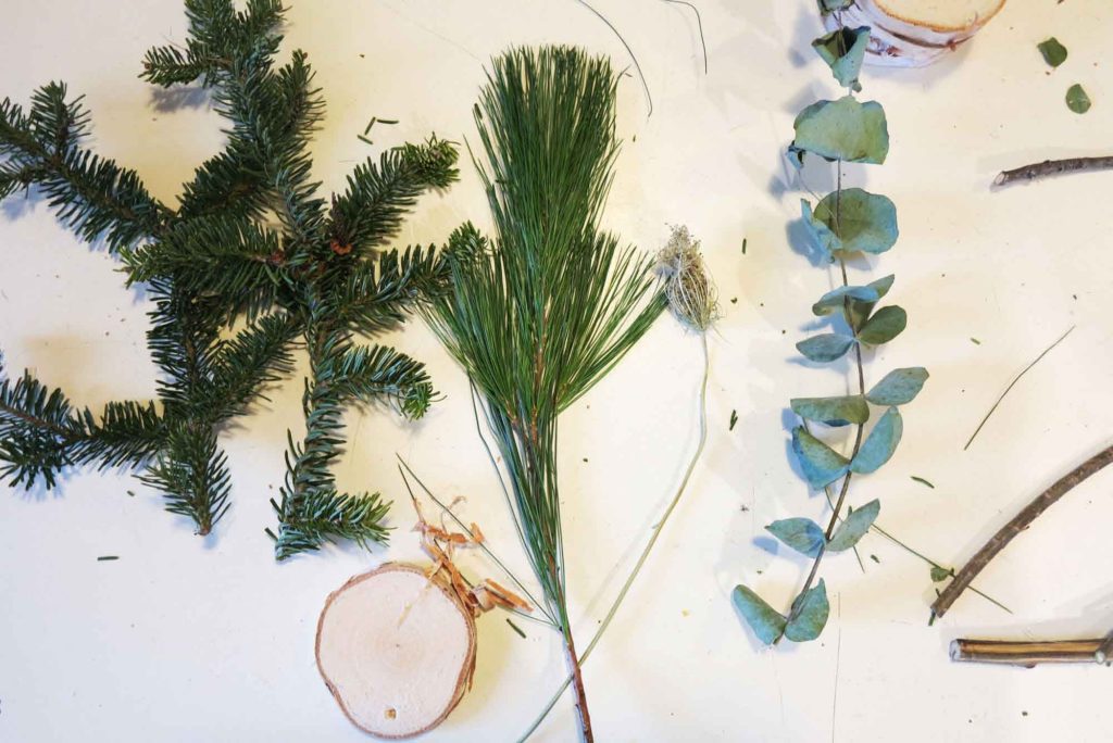 How to make a wreath