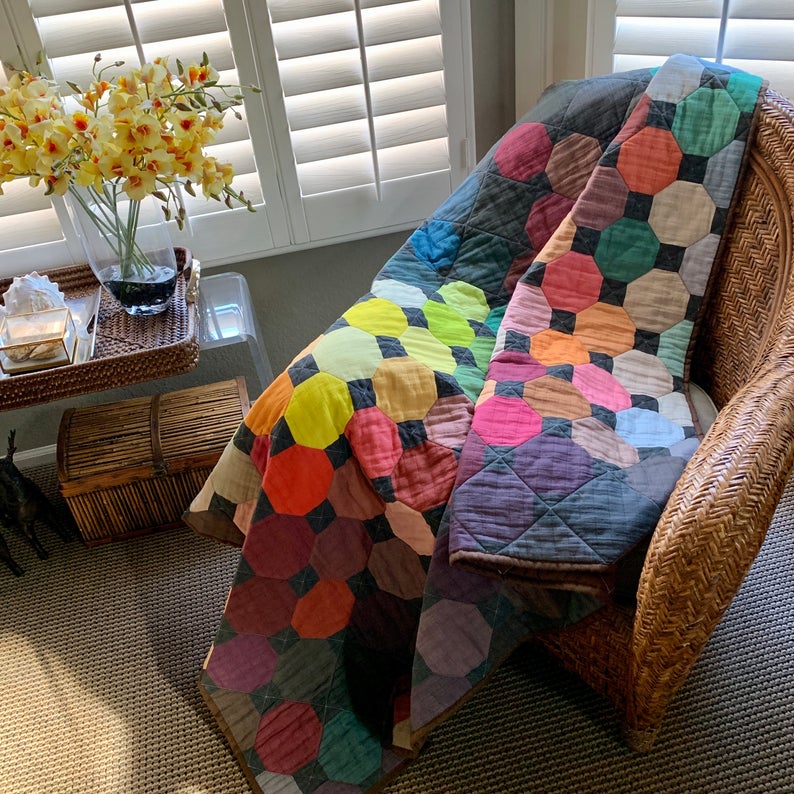 Colorful hexagon quilt