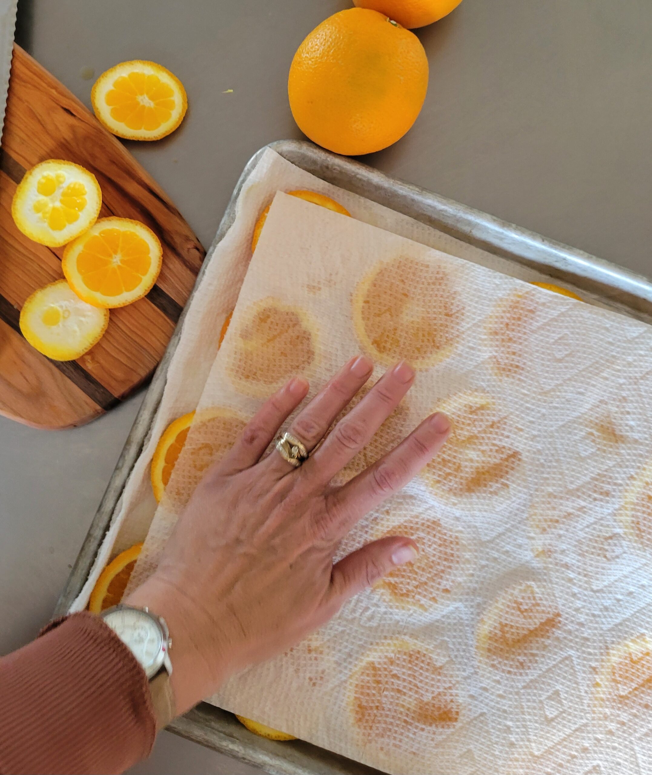 How to dry orange slices - Wares Vintage Home